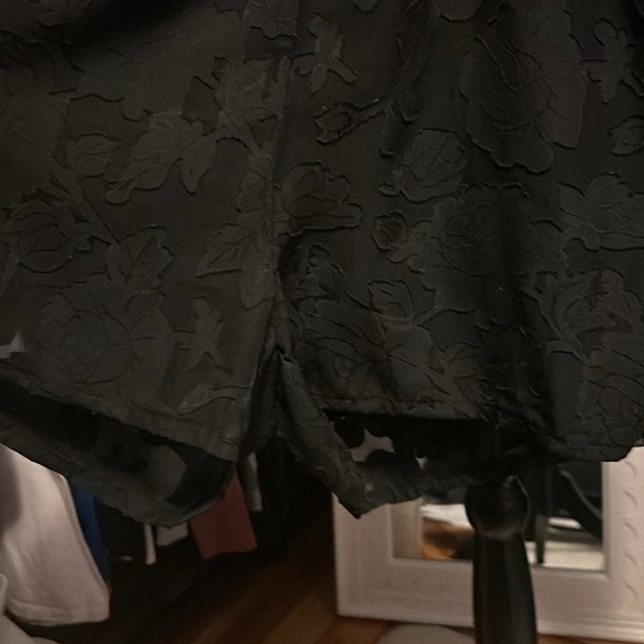 NEVER WORN! ALL Black Dressy Bebe Open Back Floral Ruffle Rompe - Picture 10 of 14